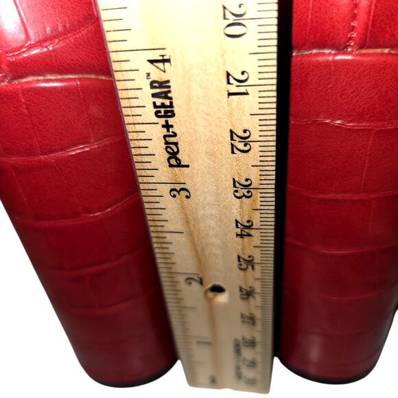 Qupid 6 Red Faux Alligator Women's Ankle Boots 4 Inch High Heel Shoe Girl's - Picture 5 of 9